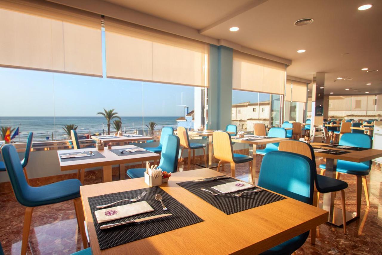 Hotel Servigroup Koral Beach オロペサ・デル・マール エクステリア 写真