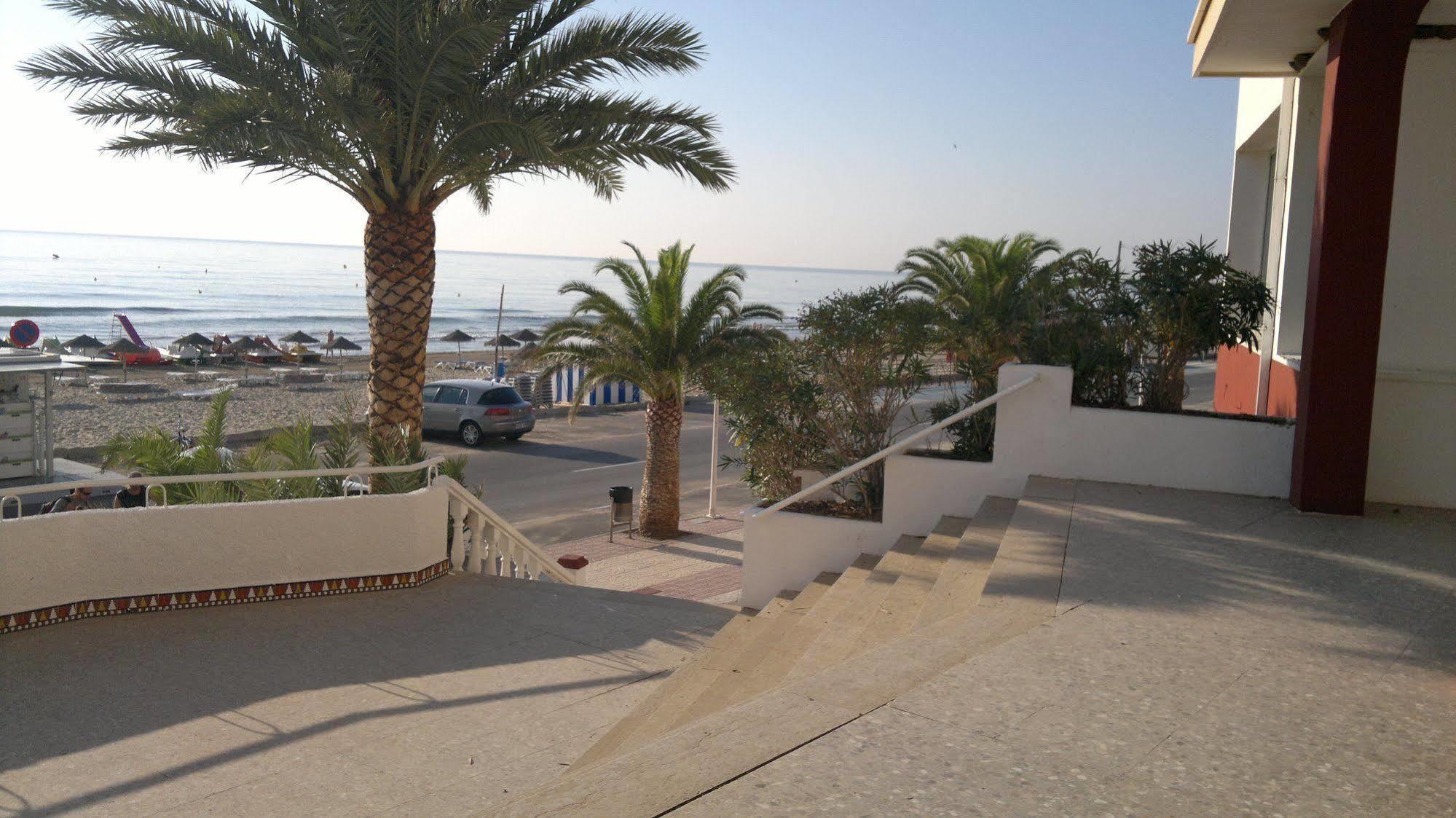 Hotel Servigroup Koral Beach オロペサ・デル・マール エクステリア 写真